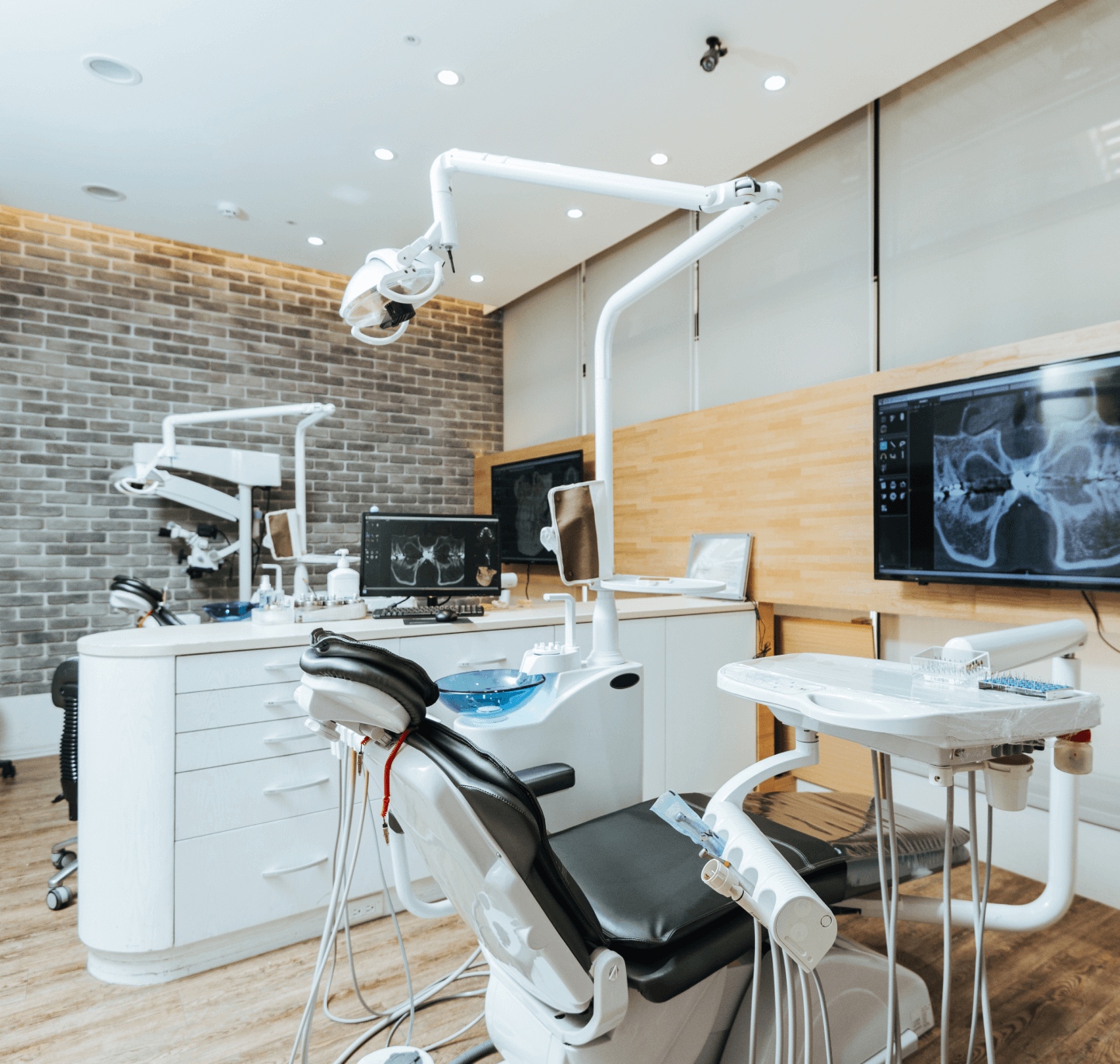 Image of Dentist